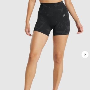 gymshark camo shorts